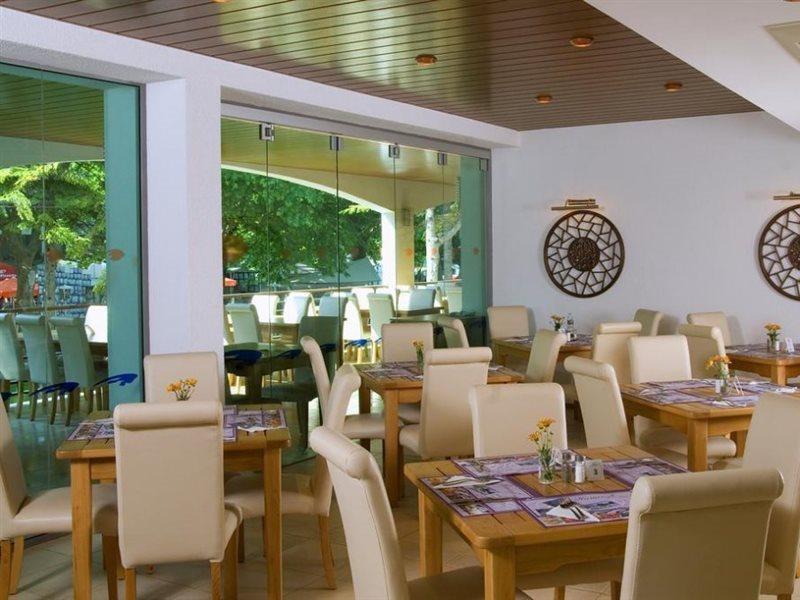 אלבנה Flamingo Grand Hotel & Spa מראה חיצוני תמונה