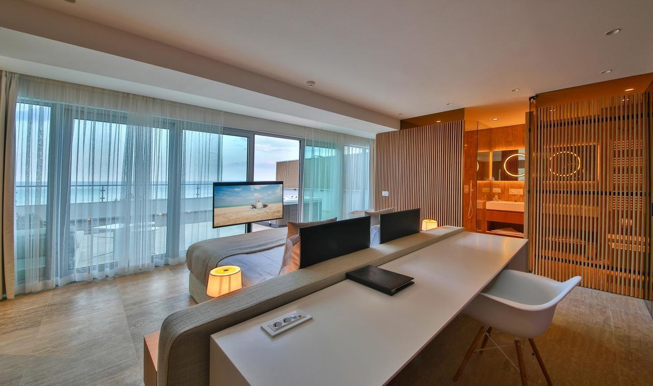 אלבנה Flamingo Grand Hotel & Spa מראה חיצוני תמונה